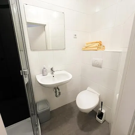 Monteurunterkunft Zum Mohr Vendégház *