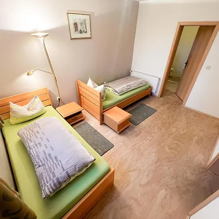 Vendégház Monteurunterkunft Zum Mohr